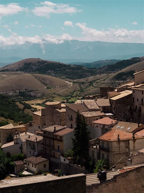 5 Best Mountain Towns To Visit In Abruzzo Italy