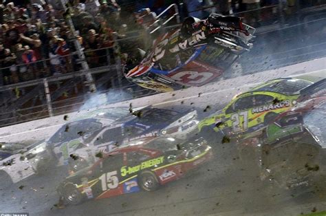 Absolutely Insane Crash At The Nascar Race Last Night Barstool Sports