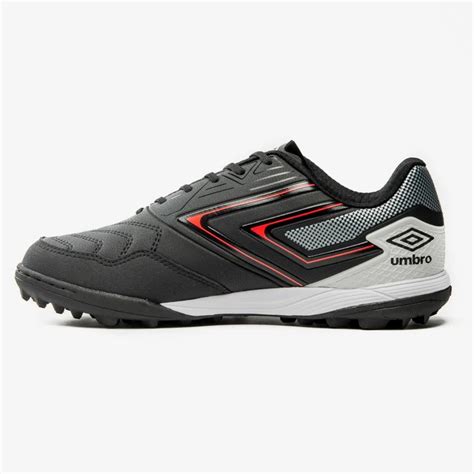 Qual A Melhor Chuteira Society Com Amortecimento - Chuteira Society Profissional Umbro Bump Club ...