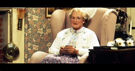 Mrs. Doubtfire Sequel | Video | POPSUGAR Entertainment