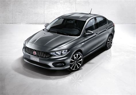 La Nouvelle Fiat Tipo Remporte Le Prix Autobest