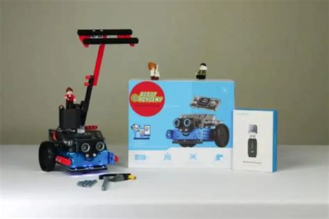 Bundle: mBot2 LEGO® Robot with Add-on set, Lesson Plans and Instructional | Robot Academy