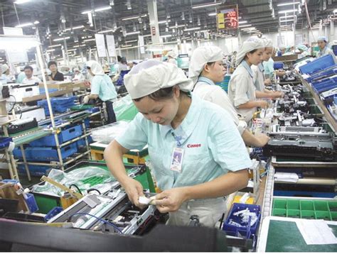 Despite Covid Nearly Usd Billion Of Fdi Poured Into Vietnam In