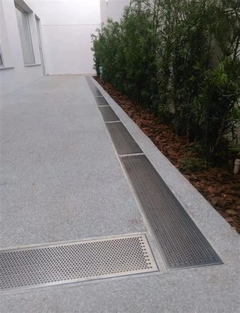 Grelha Ralo Linear Perfurada Em Inox X Cm Agua Pluvial Jgc Comercial