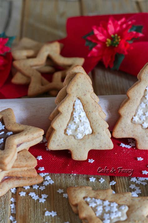 Biscotti Natalizi Farciti Di Nutella Facili E Golosissimi Cake Fancy