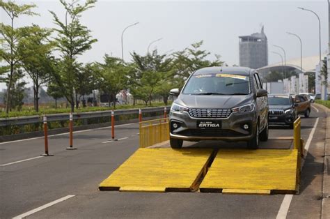 Suzuki Ertiga Ternyata Bikin Pengunjung GIIAS 2018 Penasaran