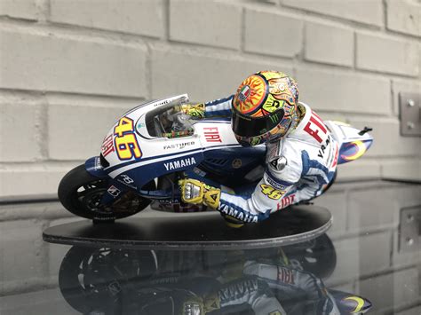 Motor Vehicles TAMIYA Bike Kit 1 12 14098 Yamaha YZR M1 2004 Rossi