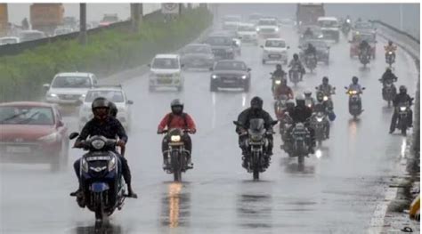 Imd Warns Of Heavy Rains Alert To Ap And Telangana And Issued Yellow