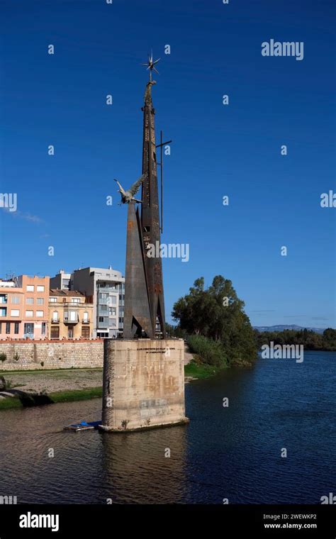 Monument To The Battle Of The Ebre A Controversial Civil War Relic