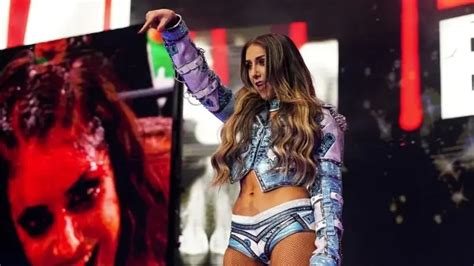 Britt Baker Se Aproxima De Retorno à Aew Após Longa Ausência Por Lesão