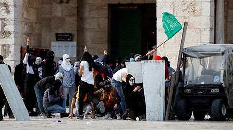 Palestina Israel Kembali Bentrokan Di Masjid Al Aqsa Foto Tempo Co