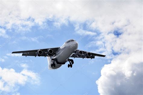 Jet landing Stock Photo by ©mikdam 4231203