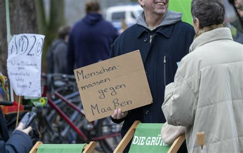 Maaßen gründet in Remagen neue Partei Treffen auf Schiff