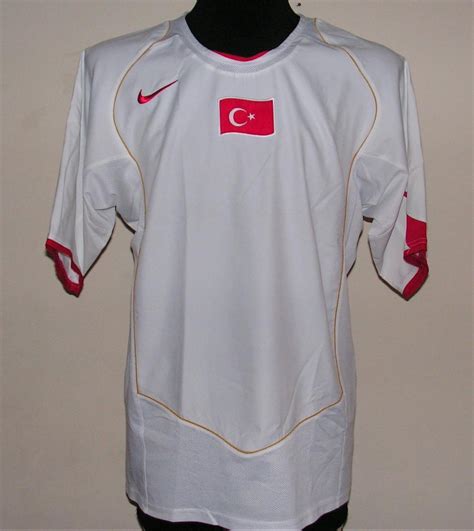 Turkey Away football shirt 2006 - 2007.