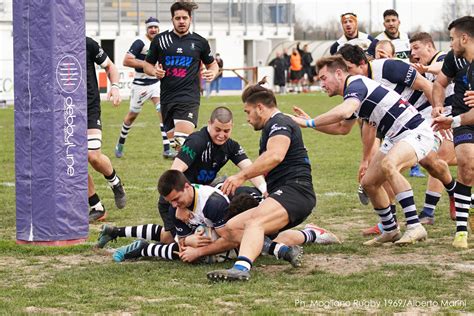 R U G B Y T O T A L E Rugby Peroni Top Dopo Un Brutto Primo Tempo