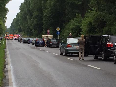 Unfall B Sperrung Zwischen Malchow Und Lindenberg Bernau Live