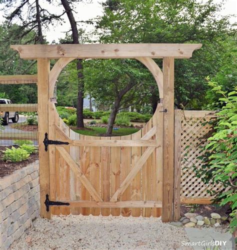 Gorgeous DIY Garden Gate Ideas & Projects | The Garden Glove