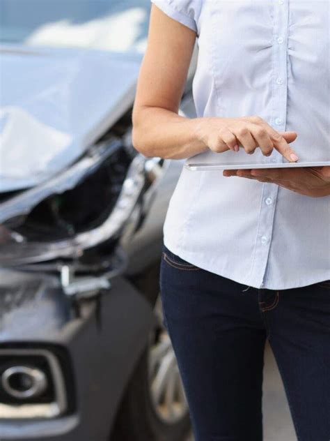 Deber A Contratar A Un Abogado Despu S De Un Accidente De Carro