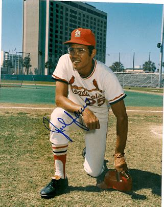 AUTOGRAPHED JULIAN JAVIER 8x10 St Louis Cardinals Photo Main Line