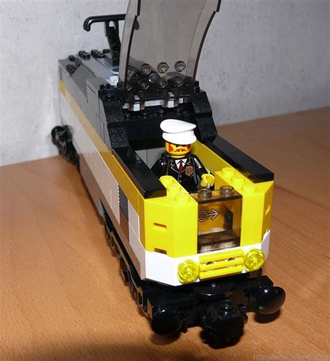 9V RC Electric Train – Muuss Lego