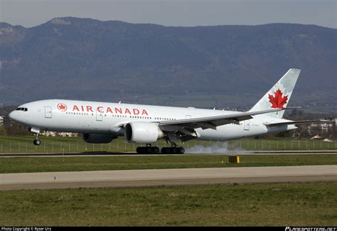 C FIUJ Air Canada Boeing 777 233LR Photo By Ryser Urs ID 607091