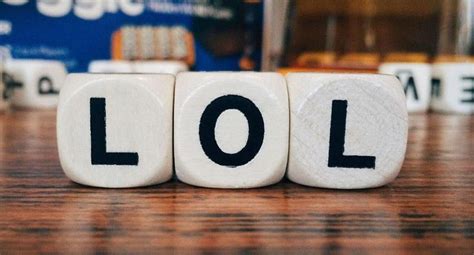¿Qué significa 'Lol'? Descubre su significado en español e inglés