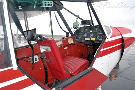 Piper PA 18 Super Cub Cockpit