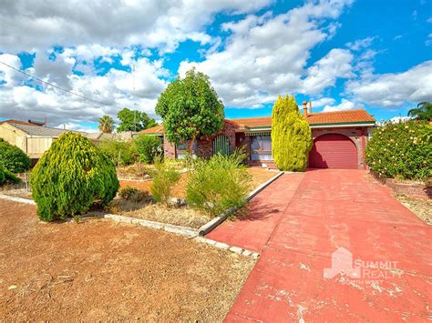 15 Hurst Street Eaton WA 6232 Property Details