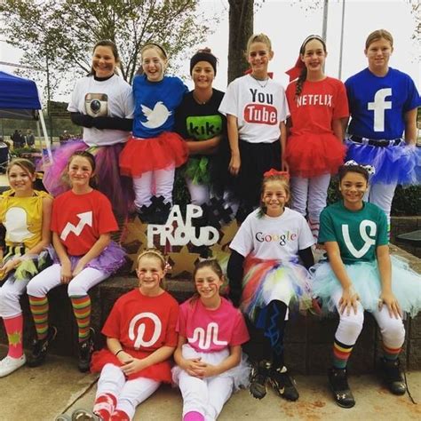 50 Bold And Cute Group Halloween Costumes For Cheerful Girls