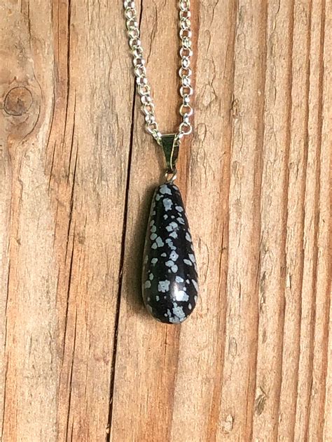 Natural Healing Gems Snowflake Obsidian Gemstone Drop Necklace For