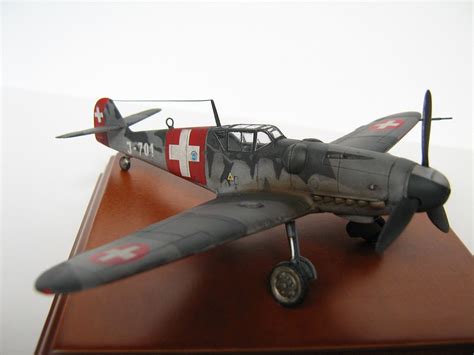 Unosetentaydos Bf 109 G 6 Suizo 1 72 Italeri Terminado AVIACION