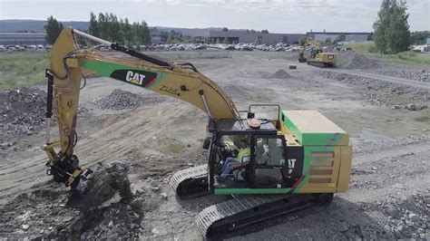 Pon Equipment Reveals Electric Caterpillar Excavator