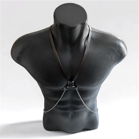 Harness Corrente De Prata E Couro Body Chain Arreio Busto Ma