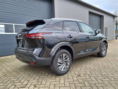 Nissan Qashqai 1 3 DIG T Mild Hybrid 140PS Acenta PanoGlasdach