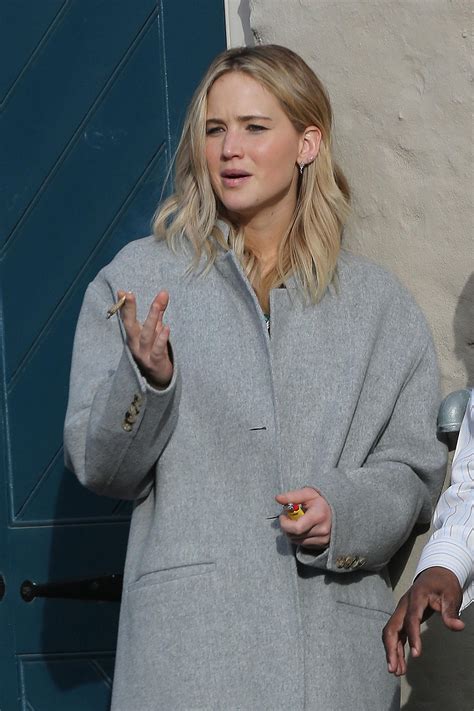 Jennifer Lawrence Smokes Something Suspicious Photos