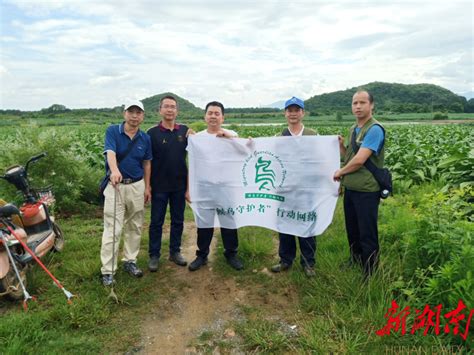 江华：民间河长、生态环境志愿者开展巡护净滩和湿地保护法宣传活动 乡镇单位 新湖南