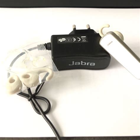 Jabra Clear Bluetooth Earpiece Audio Earphones On Carousell