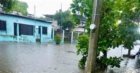 Se Desborda El R O Suchiate Por Lluvias