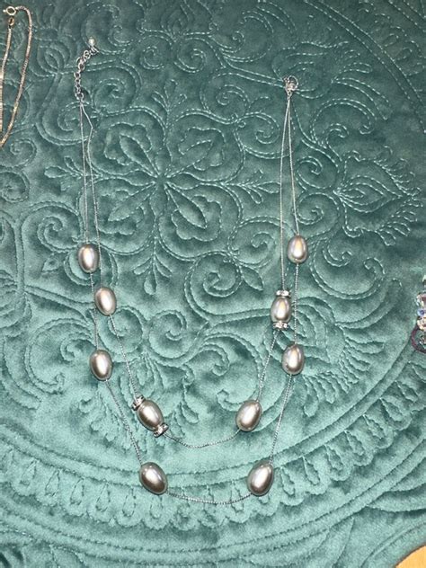 Vintage Monet Strand Faux Light Grey Pearl Rhinesto Gem