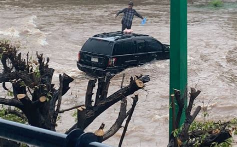 Incre Ble As De Inundado Est Culiac N Por Las Fuertes Lluvias