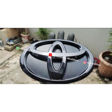 Jual LOGO TOYOTA FORTUNER DEPAN BLACK CHROME LOGO VRZ DEPAN BLACK