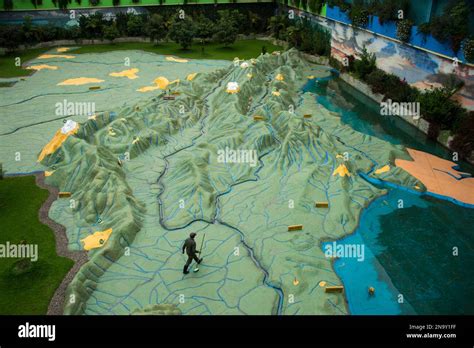 Giant Relief Map Fotos Und Bildmaterial In Hoher Aufl Sung Alamy