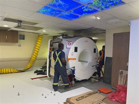 New Mri Machine Arrives At Ross Memorial Hospital In Lindsay