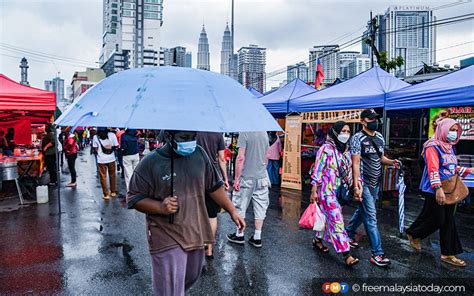 Peniaga Bazar Ramadan Tarik Nafas Lega Pengunjung Keluh Harga Makanan