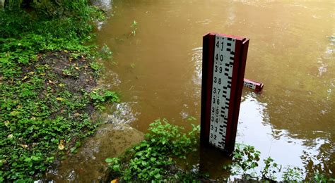 Ostrzeżenia hydrologiczne 3 stopnia Rzeki mogą przekroczyć stany