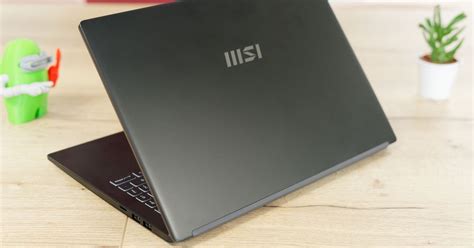 Revisi N De Msi Modern Una Computadora Port Til Vers Til