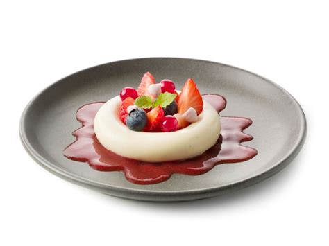 Een Recept Voor Panna Cotta Ring Met Rood Fruit Debic