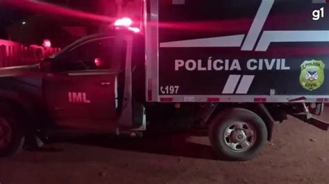 Jovem é Morto A Tiros Na Frente De Igreja Na Zona Leste De Porto Velho