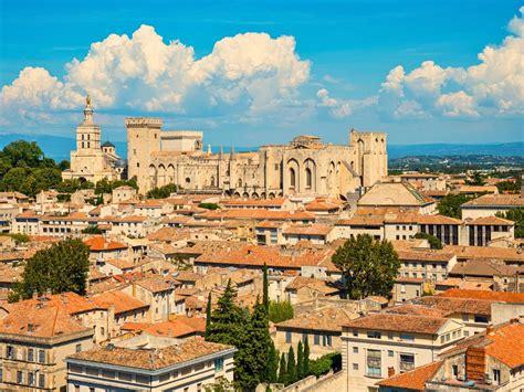 avignon city