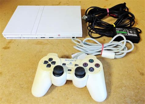 ソニー SONY SCPH 77000 Play Station2 薄型 プレイステーション2本体一プレステ2 PS2 本体の買取価格